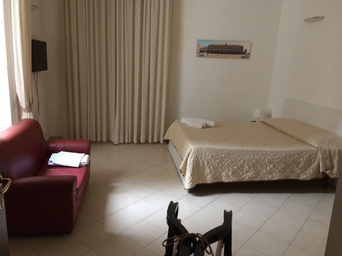 B&B La Conigliera Napels Buitenkant foto