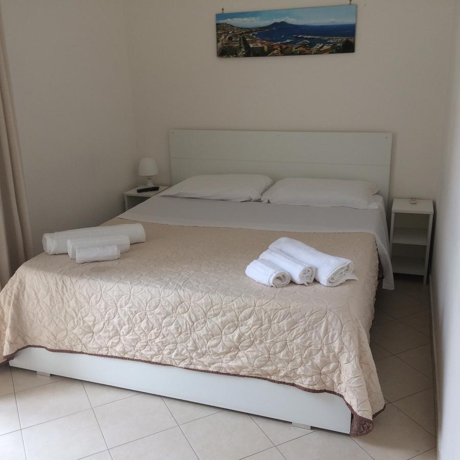 B&B La Conigliera Napels Buitenkant foto